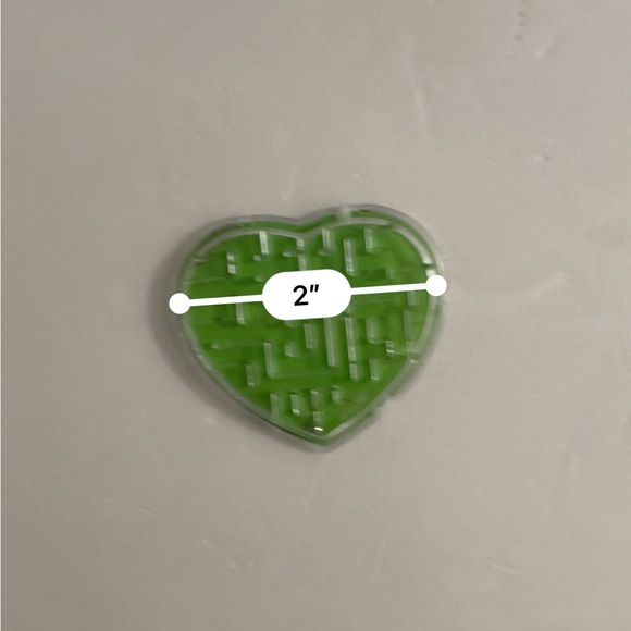 Small Vintage Green Heart Maze - Picture 5 of 5